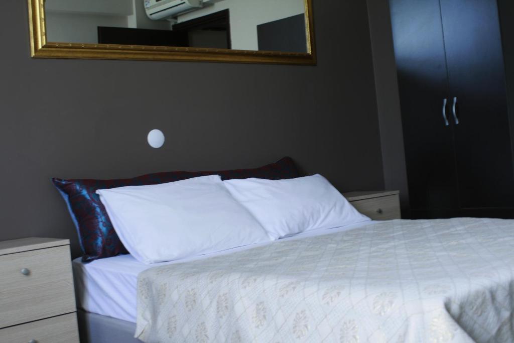 Esra Sultan Petrol Hotel Istanbul Ruang foto