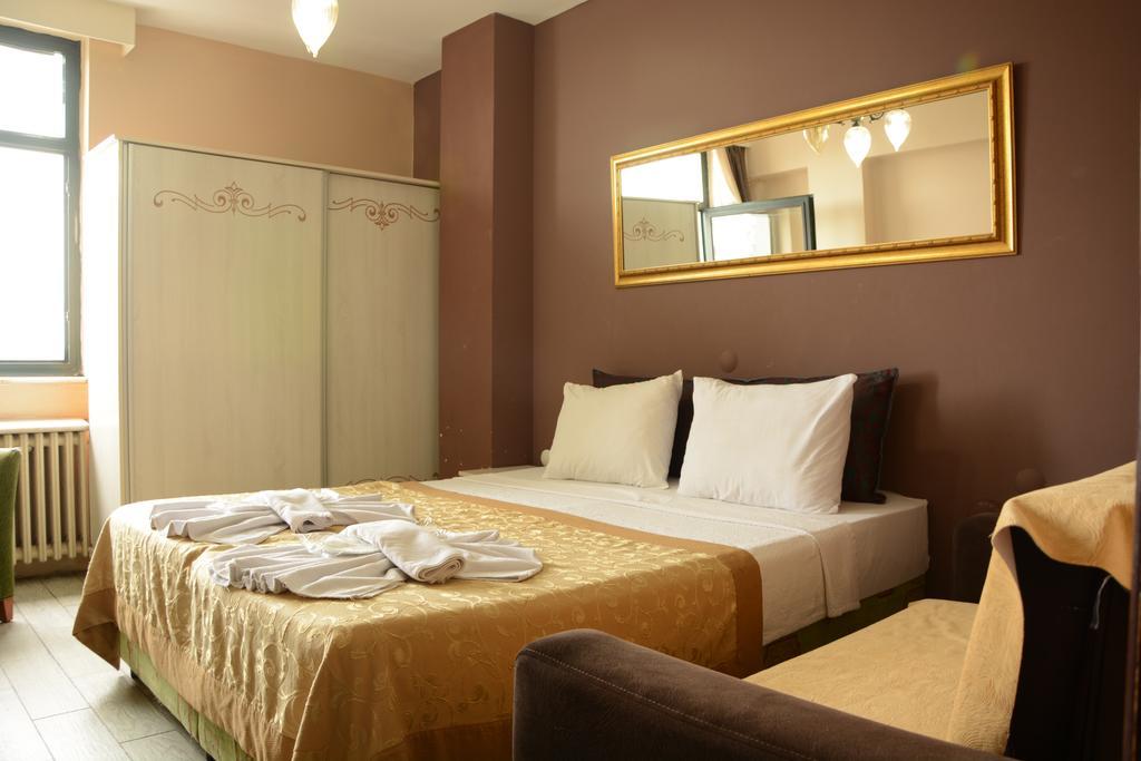 Esra Sultan Petrol Hotel Istanbul Bagian luar foto