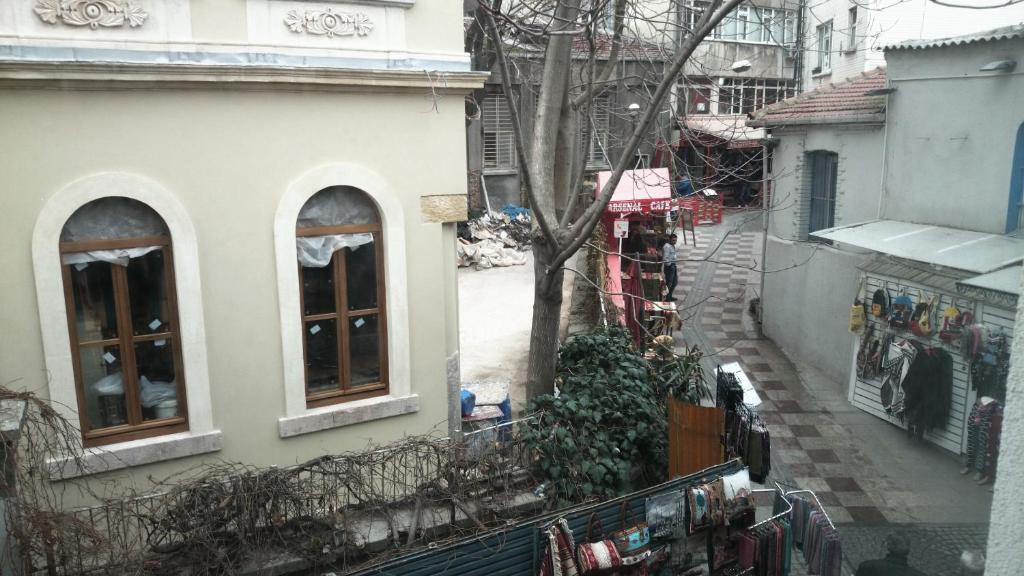 Esra Sultan Petrol Hotel Istanbul Ruang foto
